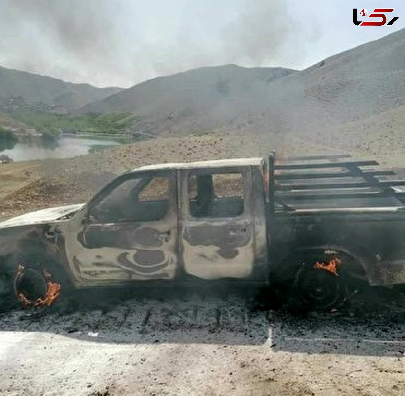 آتش زدن ماشین پیمانکار پروژه انتقال آب بروجن + عکس