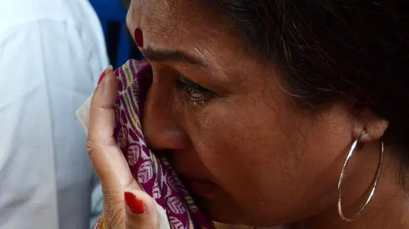 پلیدی با دختر 19 ساله توسط 2 عمو ی شیطان صفت / هند