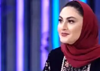 آواز شاد؛ خارجی خوندن پسر هنرمند که مریم مومن از حسودی اداشو در میاره بعد کف میکنه