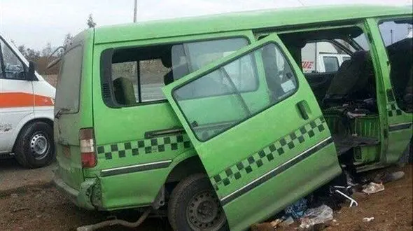 واژگونی «ون» در جاده مخصوص تهران؛ ۸ نفر مصدوم شدند
