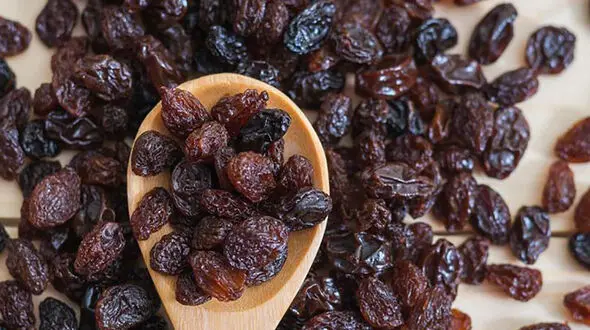 ریشه موی قوی با کشمش