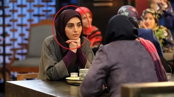 زیبایی فوق العاده  مهشید جوادی خارج از سریال غریبه شبکه 3 ! + عکس های خصوصی و بیوگرافی 