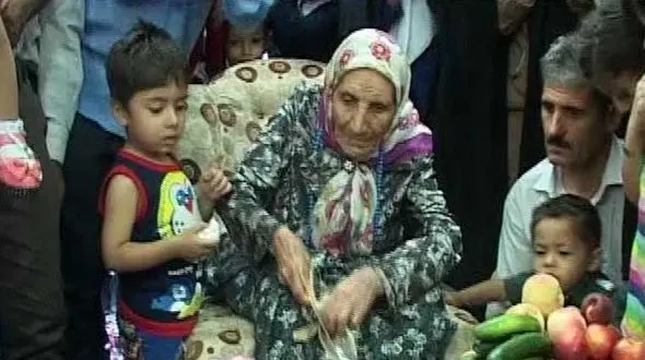 درگذشت پیرترین زن در زنجان  + عکس