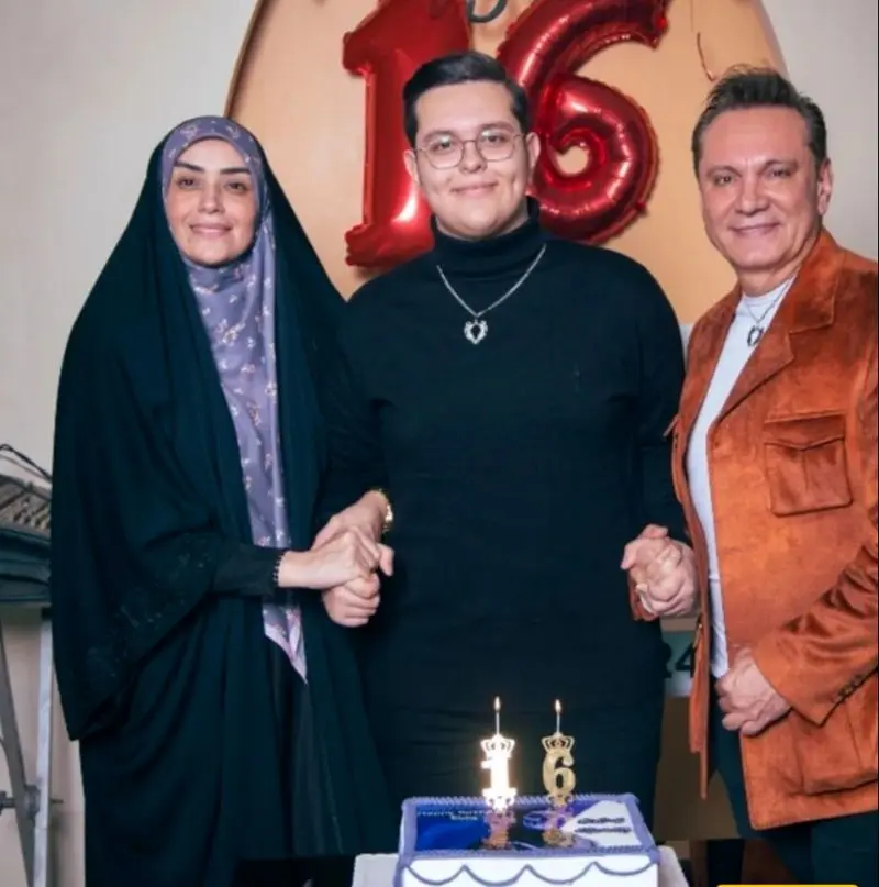 تولد ارسطو نوابی