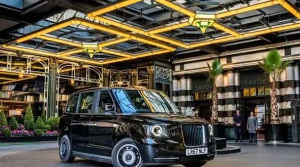 تاکسی لندن مشهورترین تاکسی دنیا