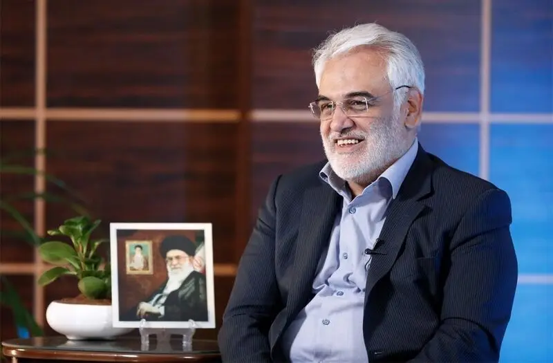 دکترمحمدمهدی طهرانچی  استاد دانشکده فیزیک دانشگاه شهید بهشتی