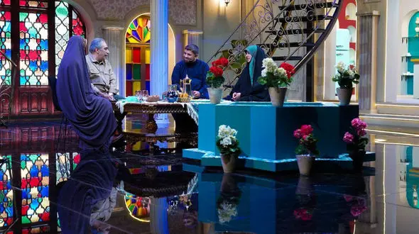 هلال ، ویژه برنامه ماه رمضان با اجرای شهرام شکیبا و ستاره سادات قطبی