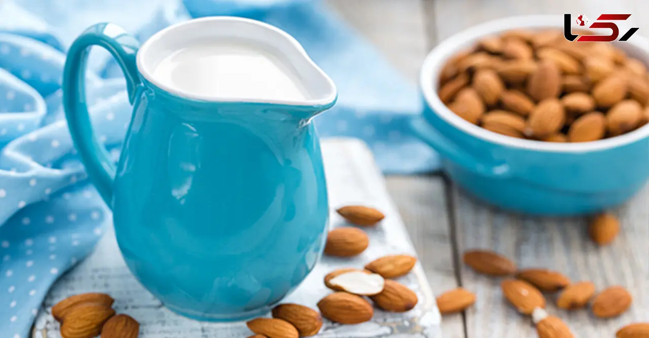  شیر بادام خانگی نوشیدنی خوشمزه و مقوی + دستور تهیه
