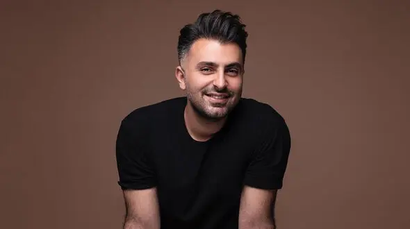  دانلود آواز باشکوه علیرضا طلیسچی  / آهنگ نارفیق / زخم زبونم که میزنی حالا دیگه نمک نپاش + متن کامل