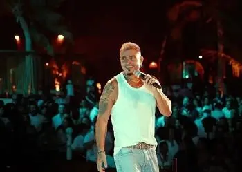 آواز شاد/شور و هیجان در کنسرت خواننده عربی با الله الله کنسرت رو ترکوند قشنگ برده هوا