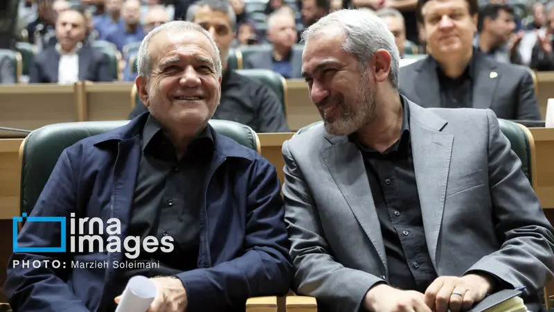 «مسعود پزشکیان» امروز یکشنبه ۳۱ خرداد در سی و سومین همایش سیاست‌های پولی و بانکی