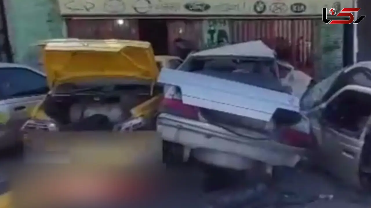 فیلم وحشتناک از پوکیدن پژو 405 در یک قدمی رهگذران !
