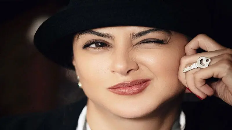 آزاده صمدی