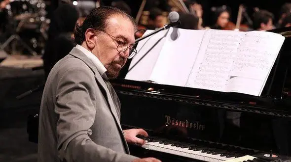 ناصر چشم آذر از کنسرت راهی بیمارستان شد! + عکس 