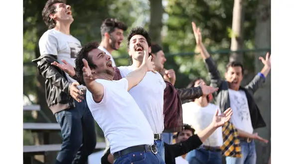 نهنگ عنبر 13 میلیاردی شد +عکس
