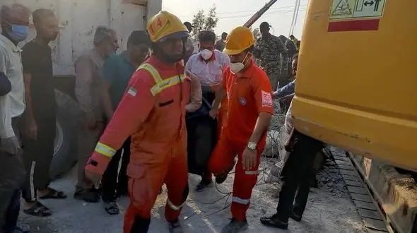 اینجا در این نقطه ایران جنایت جنگی رخ داده ؛ 153 کودک؛ با یک موشک کشته شده‌اند/ سکوت جهان عدم واکنش در برابر مرگ کودکان است + عکس