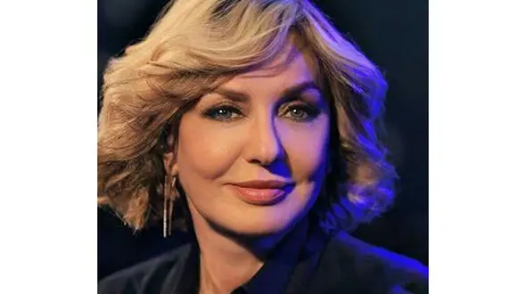 مقایسه جنجالی گوگوش و همکلاسی همسن و سالش / شما هم زیبایید فقط پول ندارید !