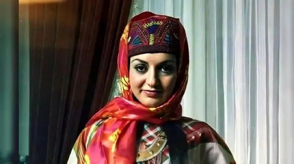 سفر در ایام قدیم / تیپ نظامی و متفاوت «گوگوش» در اوایل دهه 50 + عکس