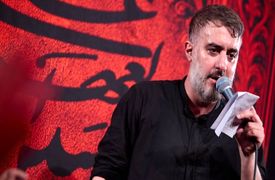 فیلم/ مداحی شهادت امام رضا قربون کبوترات از محمد حسین پویانفر ؛ چقدر به دل آدم میشینه چشام غرق اشک شد یا ضامن آهو...