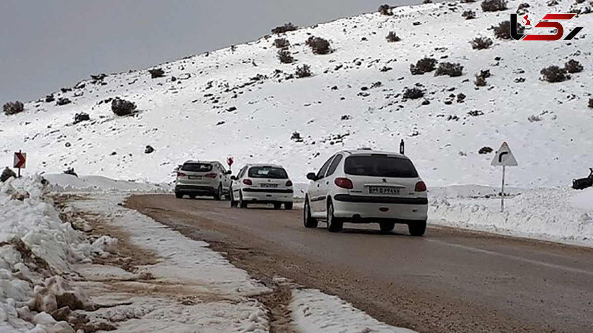 برف و باران در 10 جاده کشور / مسافران بخوانند