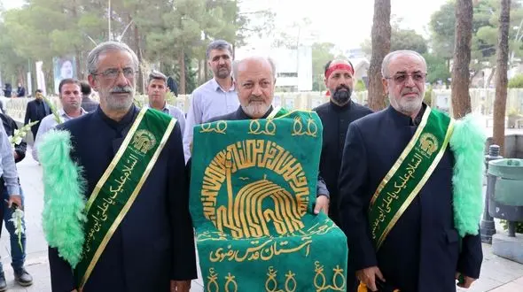 25 درصد از خدمت‌رسانی در کربلا به شهرداری اصفهان واگذار شده است/ مدیران شهرداری برای خدمتگزاری زائران به عتبات می روند