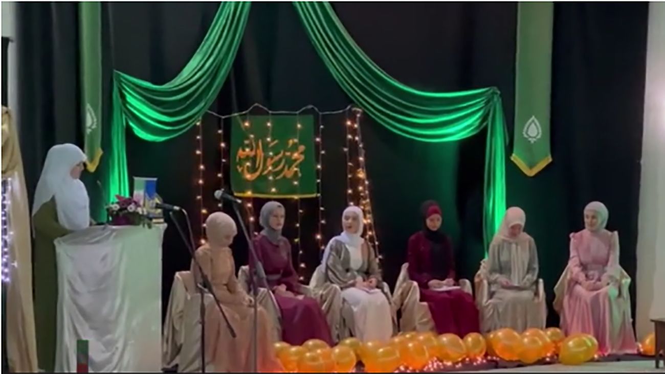 فیلم عجیب از مراسم حجاب در اروپا که باید ببینید!