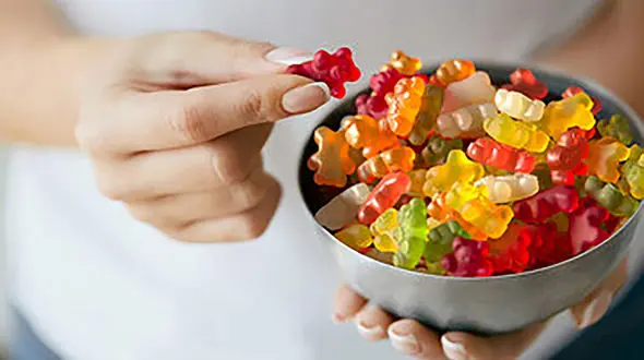  پاستیل؛ دشمن پوکی استخوان یا شیرینی بی‌ فایده؟