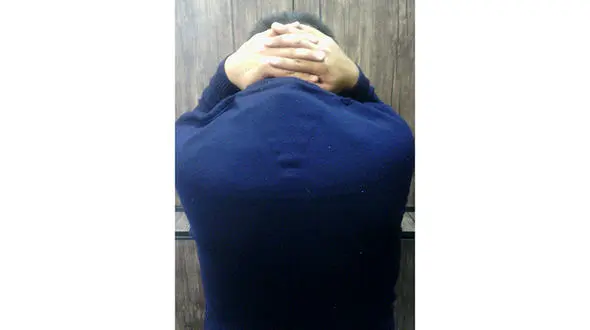 دزد شب روی مدرسه  در توالت چه می کرد؟+ عکس