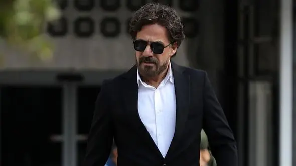 بررسی کامل فیلم سینمایی کارواش / داستانی هیجان انگیز از پولشویی