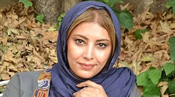 عکس منشوری  لادن طباطبایی با  لباس پلنگی کنار مهناز افشار ! / این مرد غریبه در آغوش مهناز کیست ؟!