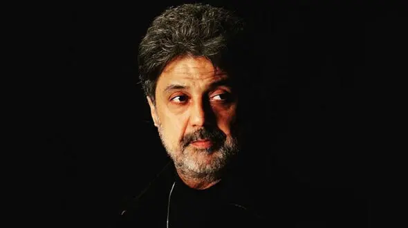 فیلم عجیب زنجیر زنی و نوحه خوانی داریوش ! / هوش از سرتان می پرد !