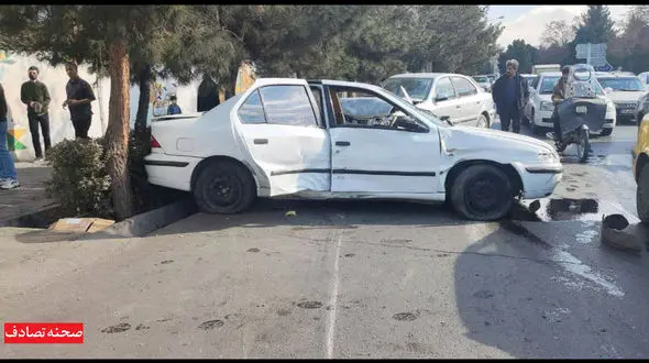 راننده 15 ساله در مشهد فاجعه آفرید / سهیل 8 ساله در دم جان باخت و برادر 12 ساله در جدال با مرگ است! + عکس