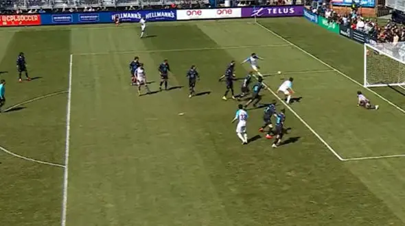 نخستین گل آفساید با قانون جدید فوتبال 