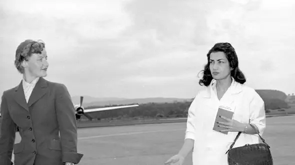 عکس/ سفر در زمان؛ «اشرف پهلوی در کنار همسر اول اش»/ سال 1317