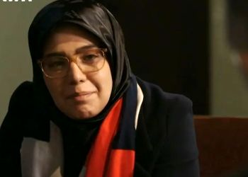 عکسی خاص از حدیث چهره‌پرداز بازیگر نقش مژگان عباسی در سریال «بچه مهندس ۳» / «مومو» در جشن تولد لیلا بلوکات خارج از قاب دوربین