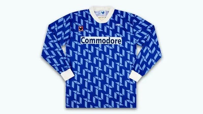 Auxerre-away-1992-93_