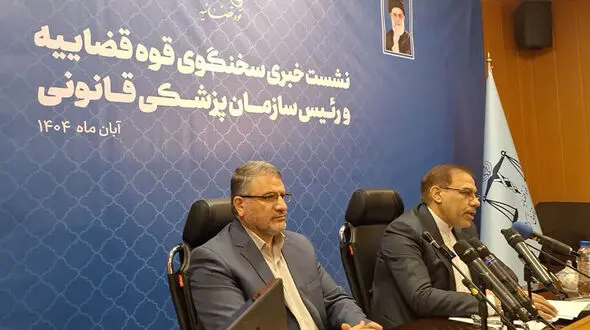سه دولت اخیر درگیر بانک آینده بودند/  آخرین وضعیت پرونده پژمان جمشیدی و توقیف کشتی اسرائیلی در تنگه هرمز توسط سپاه