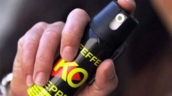 خطر کرونا با انتشار گاز اشک آور