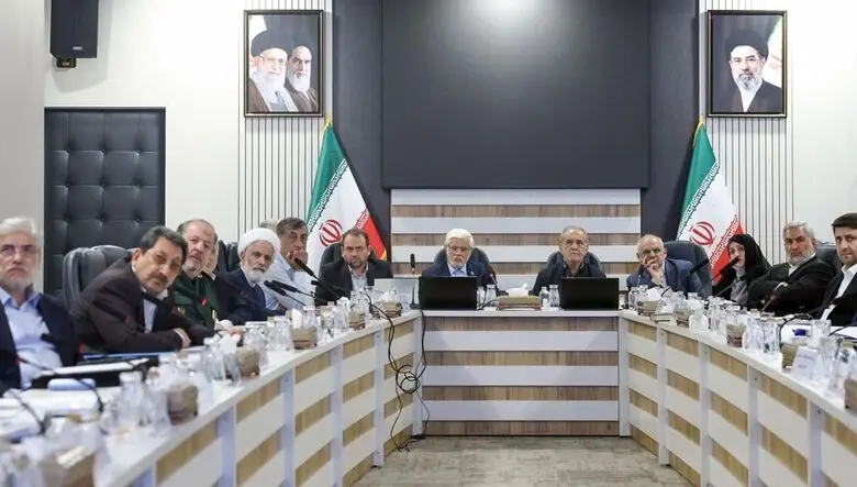 پزشکیان: معیشت، اشتغال و تولید در رأس برنامه‌های دولت قرار گیرد