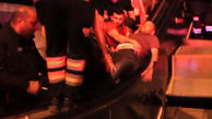 عملیات نجات یک مرد که پایش در پله برقی گیر کرده بود + فیلم 