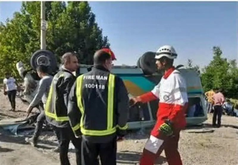 واژگونی مینی بوس