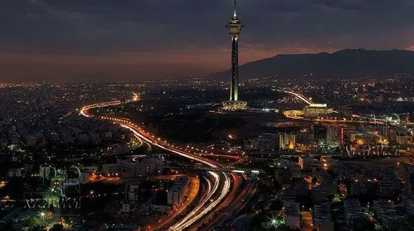 از شب های تهران تا برج آزادی