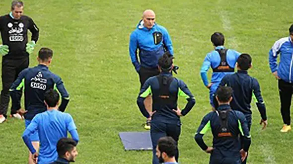 خداحافظی 3 بازیکن با پیراهن استقلال/ اولین خرید آبی ها در نقل و انتقالات 