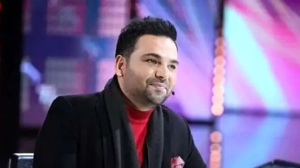 احسان علیخانی: هنوز حسرت جدایی گل‌محمدی از پرسپولیس را می‌خورم؛ چرا این‌قدر با اعصاب تماشاگران پرسپولیس بازی می‌کنند؟