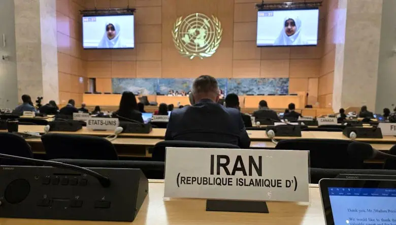 شنیده شدن صدای کودکان میناب در شورای حقوق بشر سازمان ملل/ سکوت۳۰ ثانیه اعضای سازمان ملل بخاطر کودکان و جانباختگان میناب + فیلم