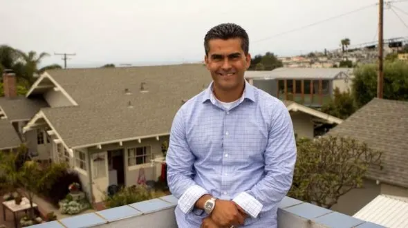 20 سال زندان اشتباهی مرد جوان فقیر را ثروتمند کرد+ عکس