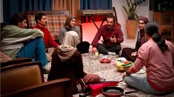 فیلم / سکانس خندان/نقی تو مخفف فی فی مونده میگه باید میشد ار ار/این سکانس همه رو میپاچونه 