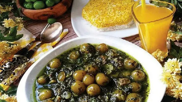 طرز تهیه خورش آلوچه در زمان قاجار چگونه بود؟