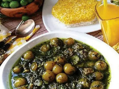 طرز تهیه خورش آلوچه در زمان قاجار چگونه بود؟