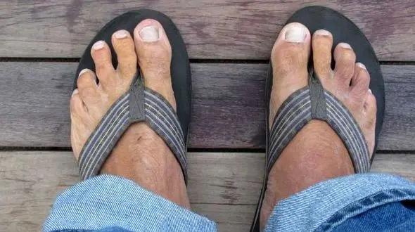  بوی بد پا صاحبش را قاتل کرد!